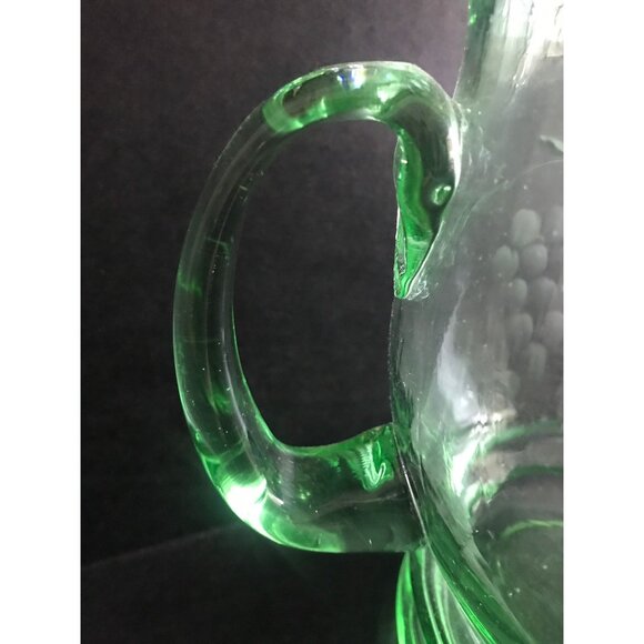 Vtg Mid Century Modern Green Glass Faceted Pitcher Grape Pattern Etched In Glass - Picture 8 of 9